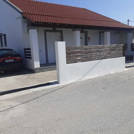 Vila. Dionysos Agios Georgios (Corfu)